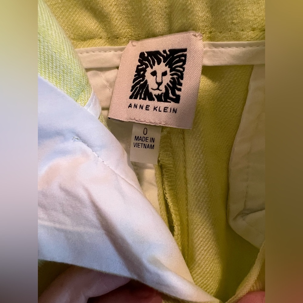 Anne Klein Green Chinos Effortless Style - Picture 5 of 10
